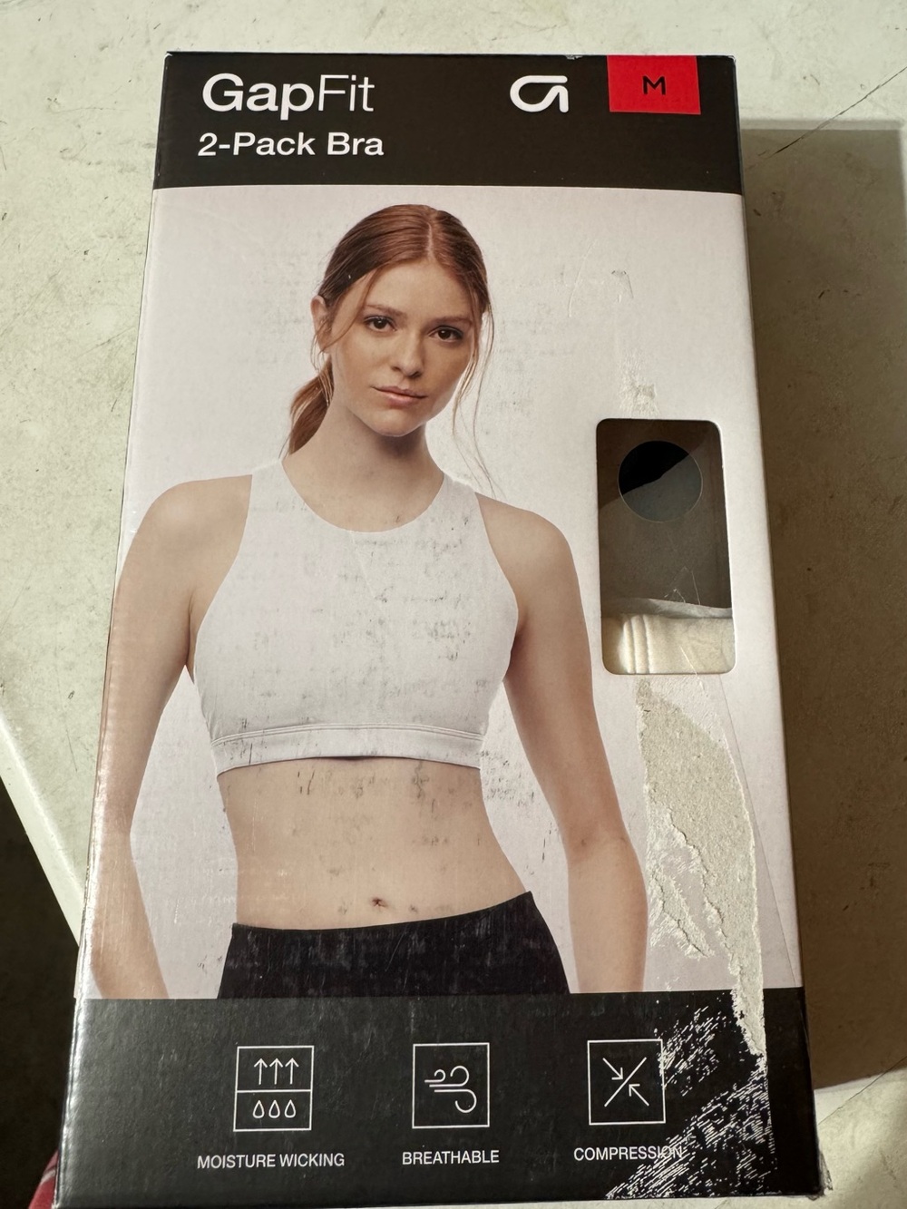 GapFit women sport bra 2 pack size M new